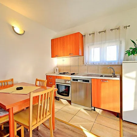 Apartment Silvana *