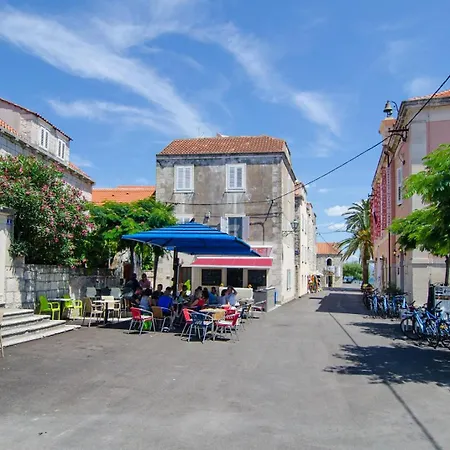 Silvana Apartment Orebic